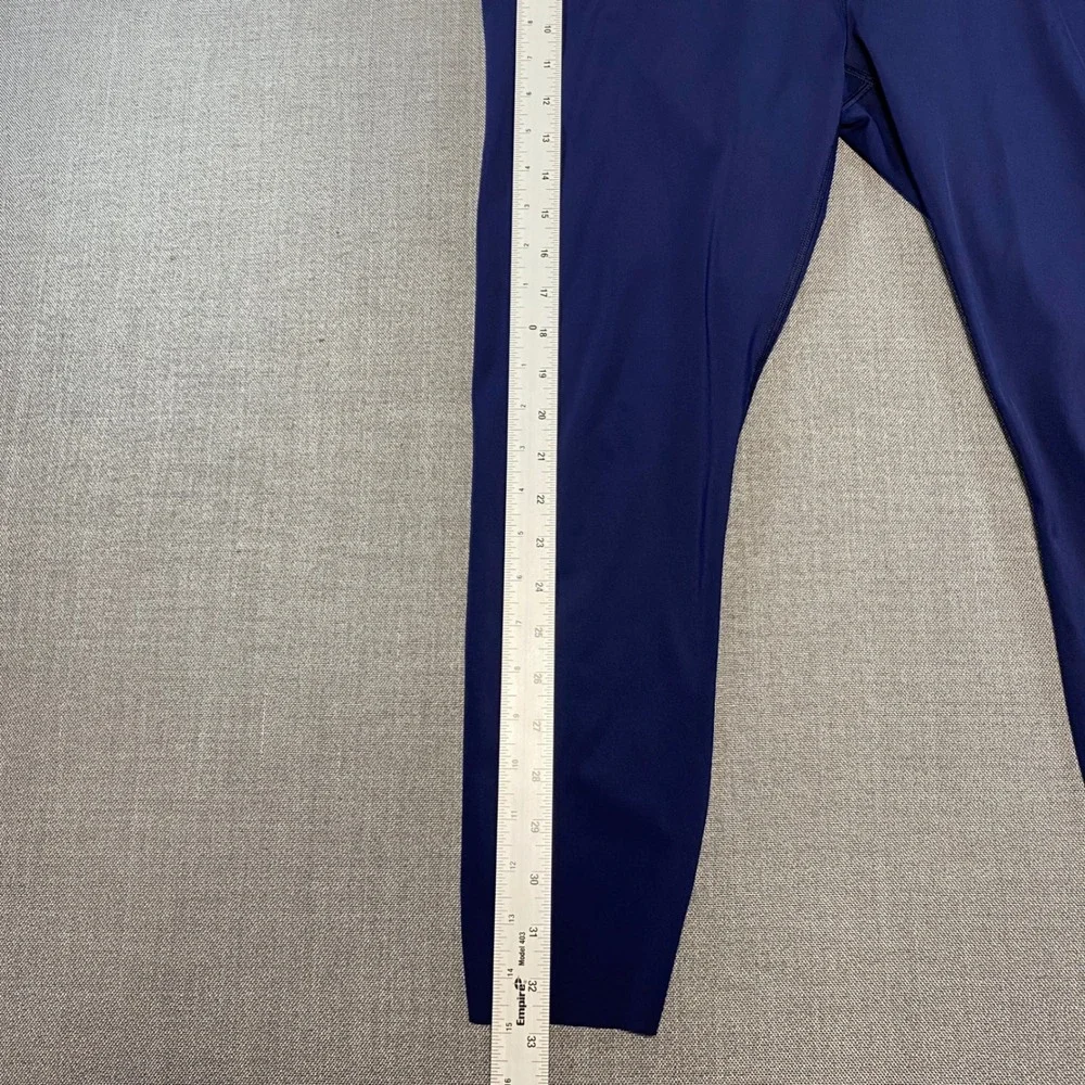 Athleta Accelerate 7/8 Tight Navy Blue Leggings‎ XL 566727-03 SU20